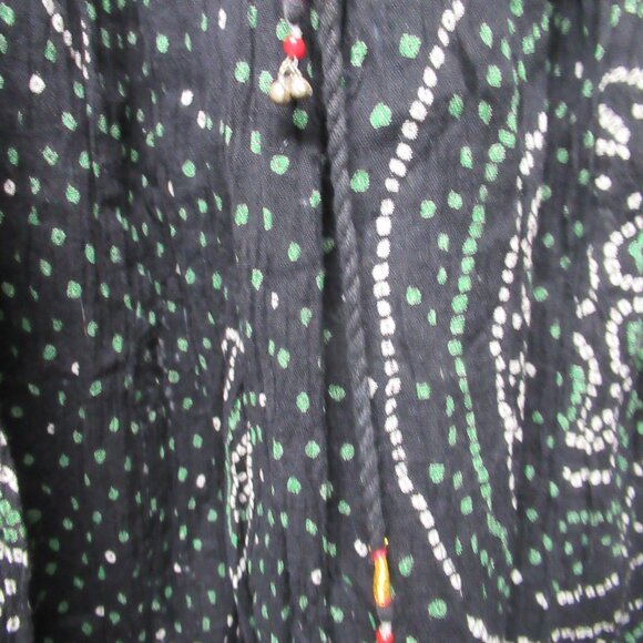 Black White Green Boho Crinkle Peasant Shirt - Picture 5 of 7
